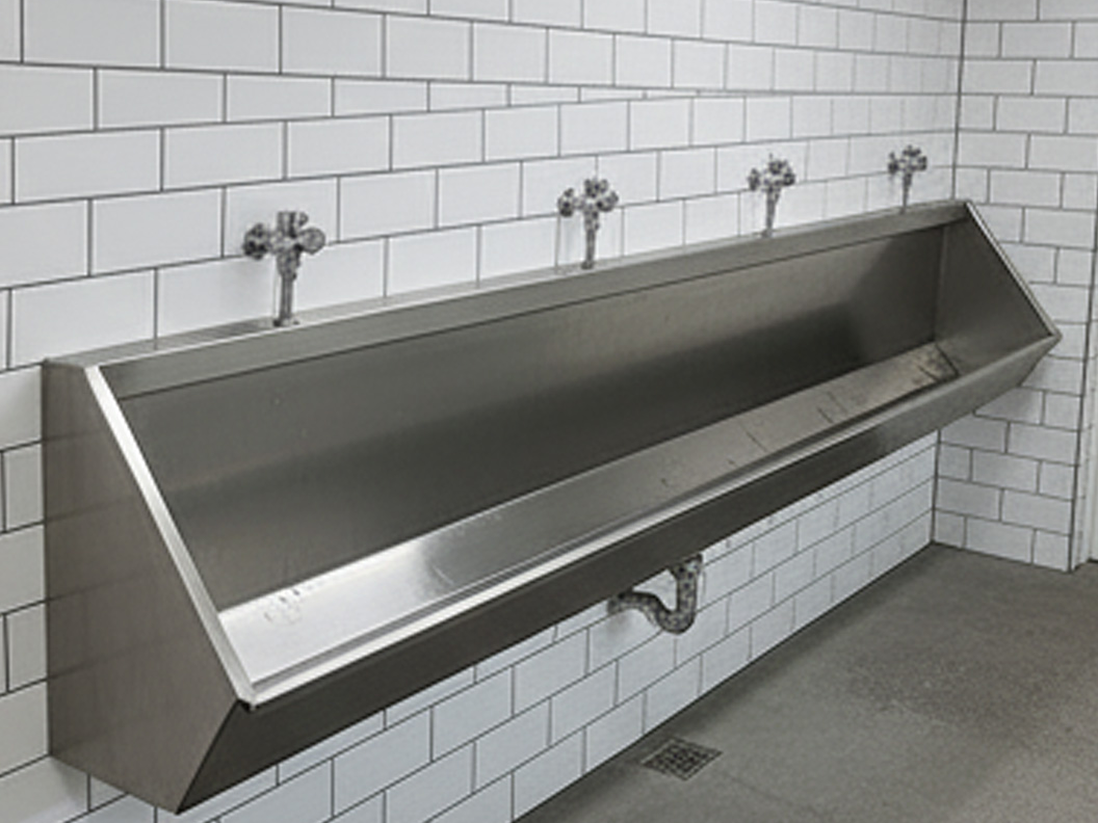 Eterinox - Galeria de fotos - Mictório de Inox